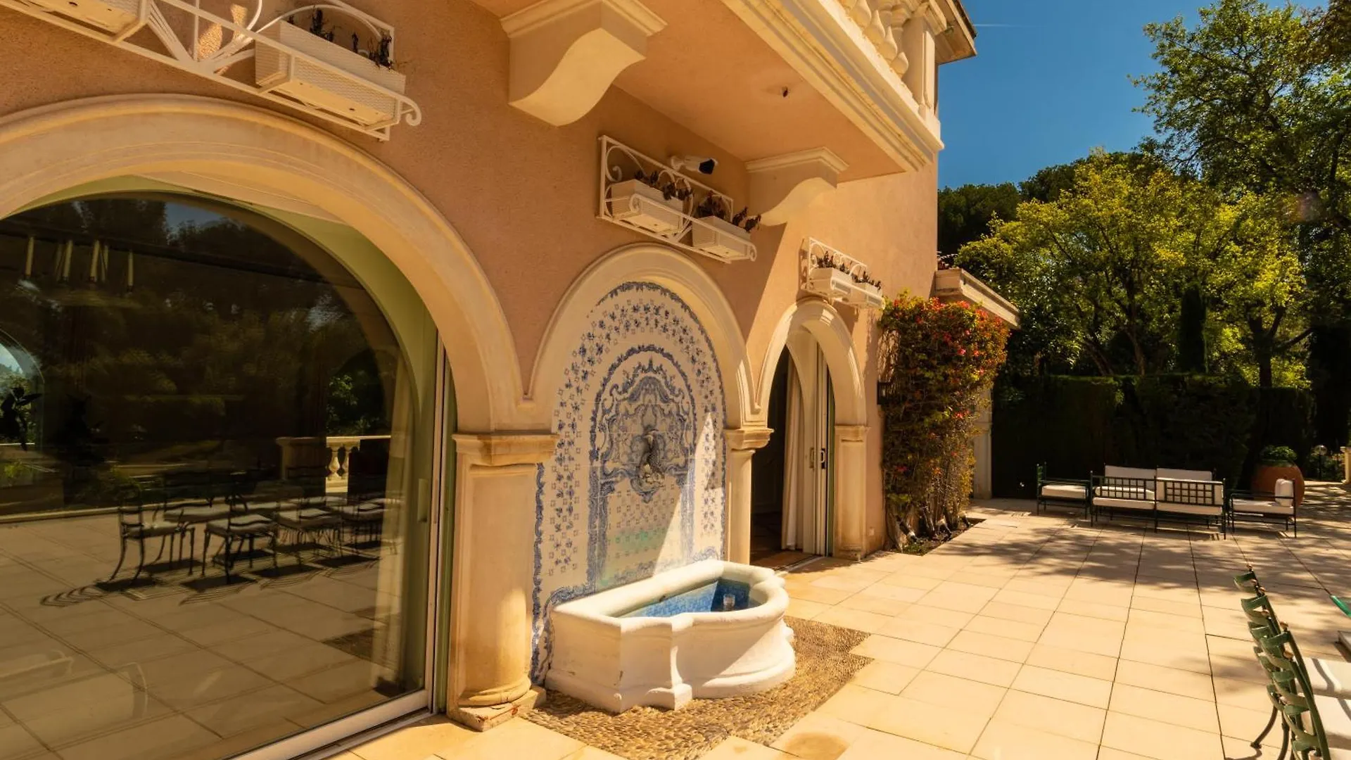 ז'ואן-לה-פינס Le Clochet Du Cap D'Antibes Pavillion De 690M2 Tennis Piscine Spa Plage וילה